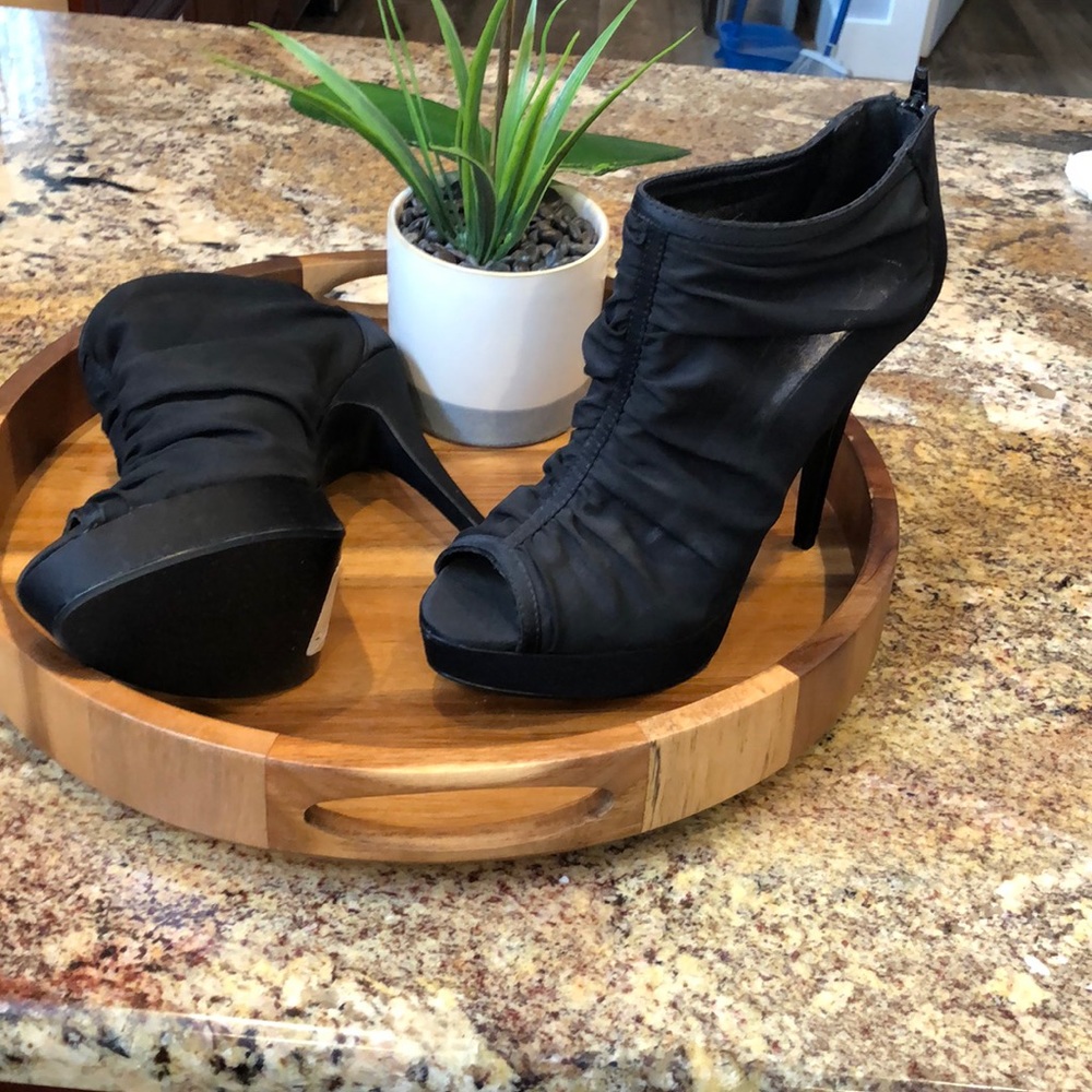 Booties, never worn